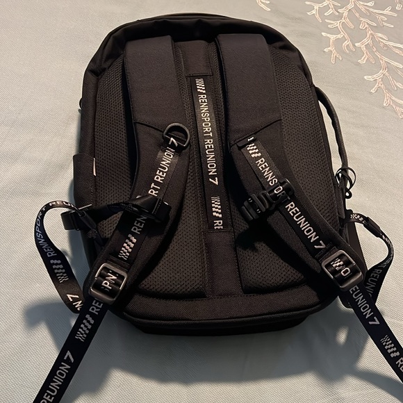 Rare limited edition Aer Rennsport Reunion travel bag / backpack - Picture 8 of 16